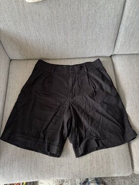 Everlane Black Women’s Shorts